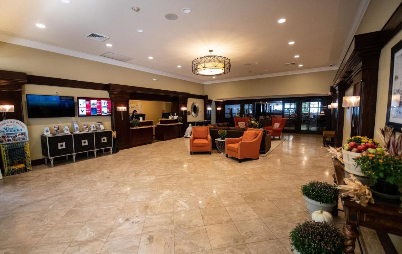 Holiday Inn Bar Harbor Regency Hotel By Ihg Ngoại thất bức ảnh